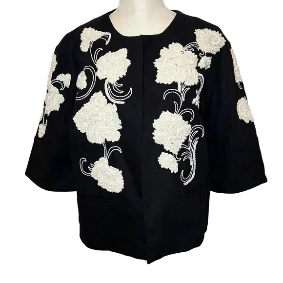 Chico’s Artisan Embroidered Jacket Size 1 (M/8) - Picture 1 of 10